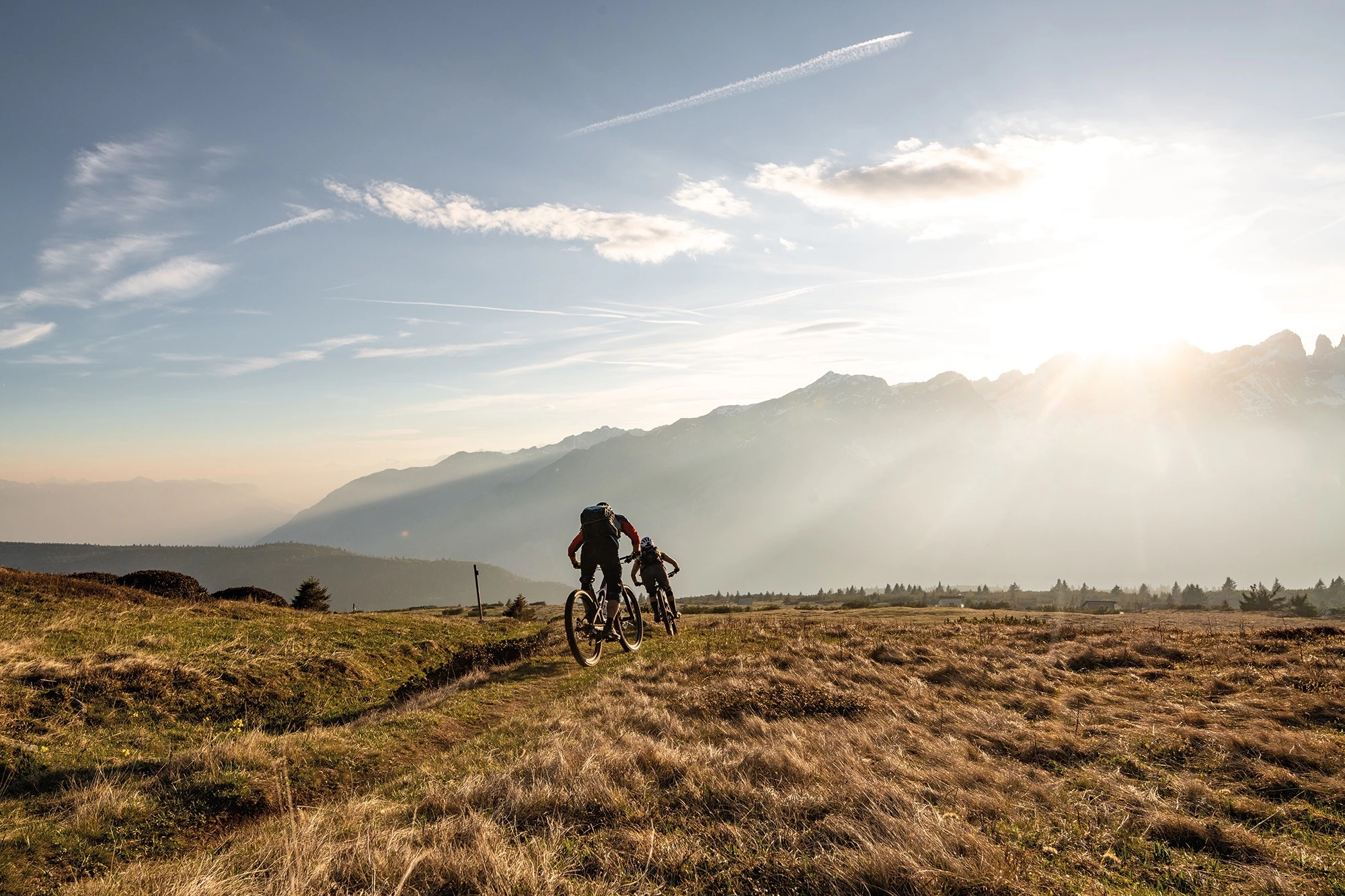 Korte cykeltrøjer Salg -Korte cykeltrøjer Salg 123768867 3703640669666939 5097222147877700441 n